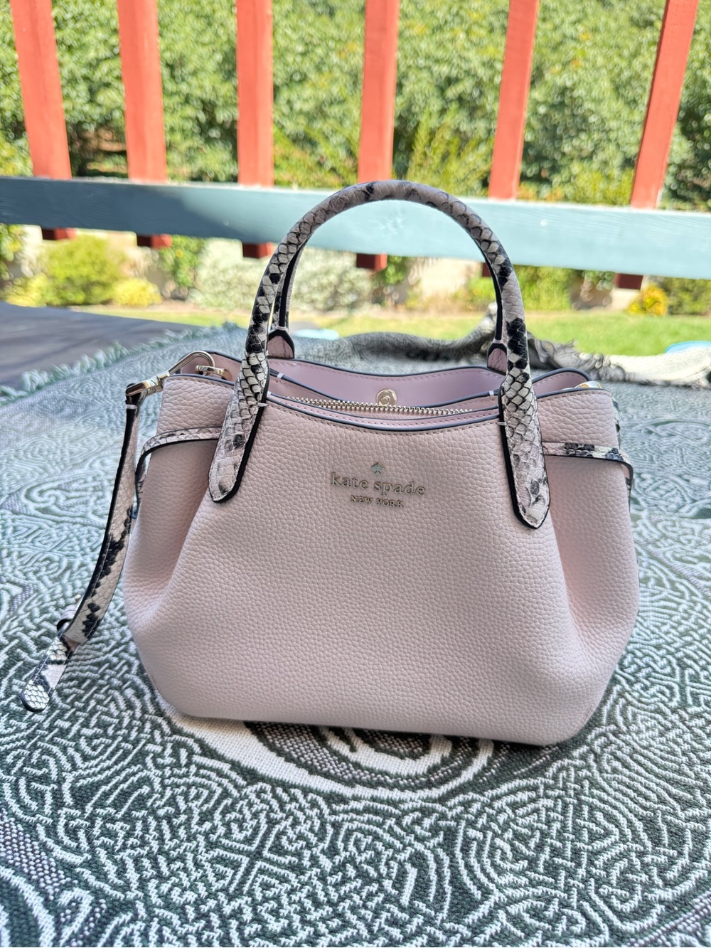 NWOT KATE SPADE DUMPLING SNAKE EMBOSSED SMALL SATCHEL - Picture 2 of 8